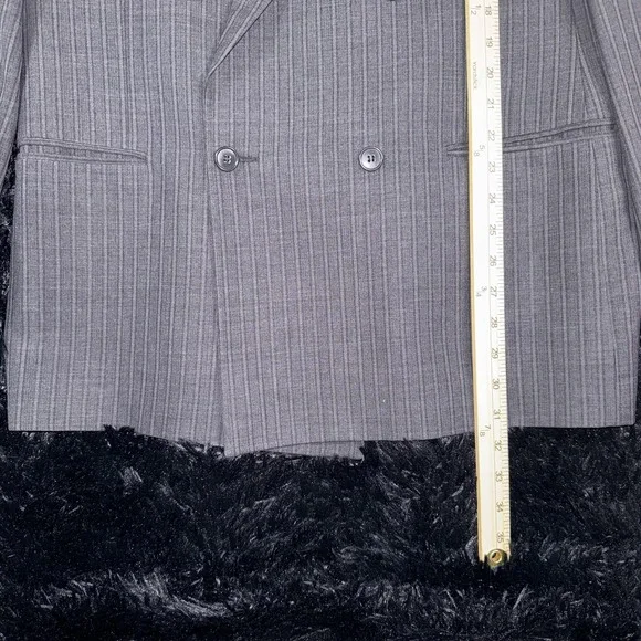 Ungaro Uomo Blazer Mens 44L Gray Pinstripe Wool Double Breasted Made Italy - Picture 4 of 13